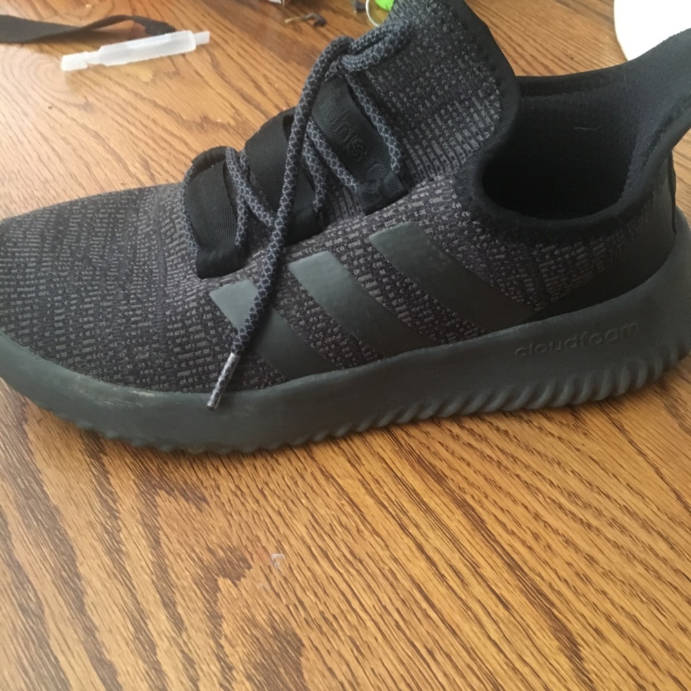 Adidas All Black 2.0 Cloadfoam (Used)